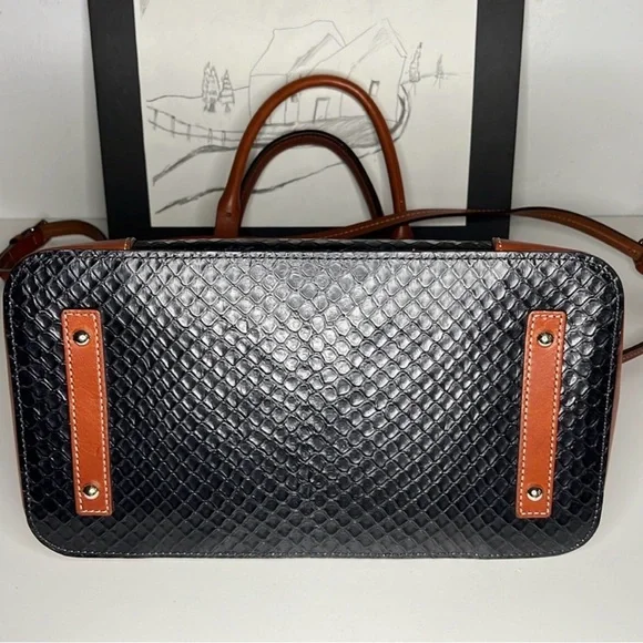 Dooney and Bourke Satchel or Crossbody Women's Back Bag.. - Picture 5 of 15